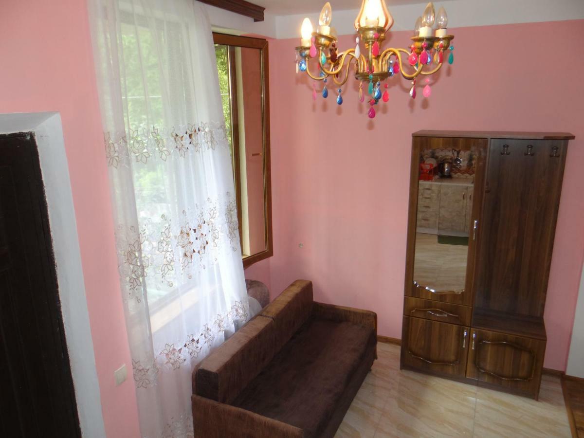 Hotel Dalko Borjomi Esterno foto